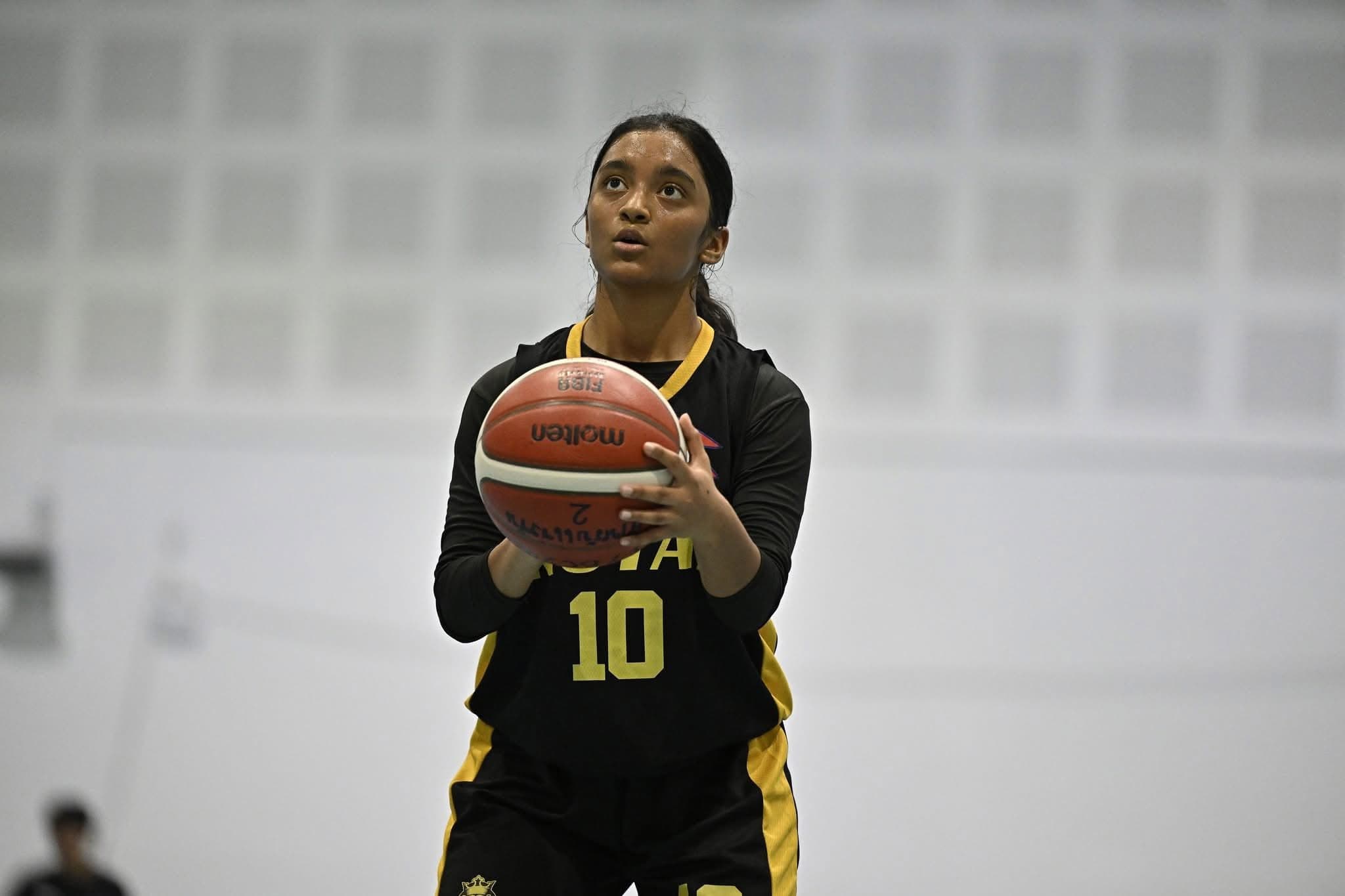 Female player at Royal Basketball Academy
